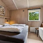 Jorinde - 1km From The Sea By Interhome Хамбл